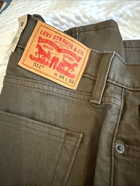 Levi's 511 Slim Jeans in Olive 34x32 NWT